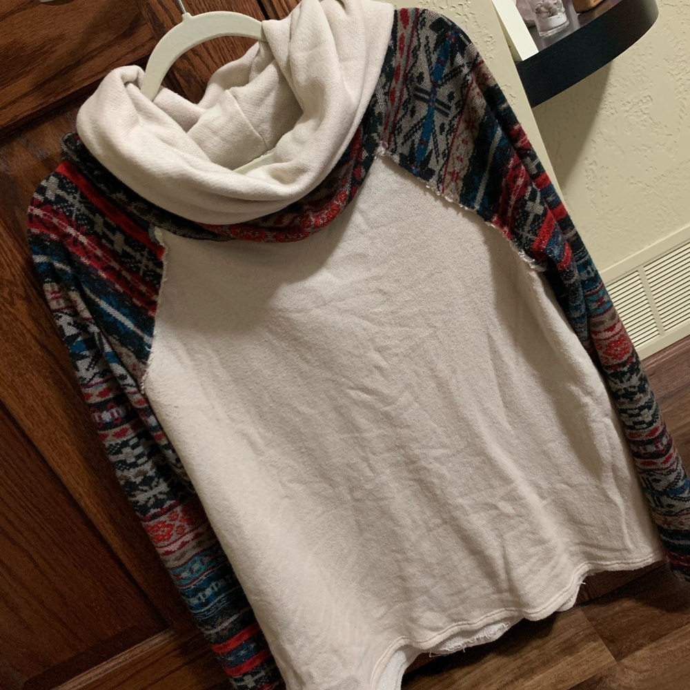 ‼️Cowl Neck Sweater‼️